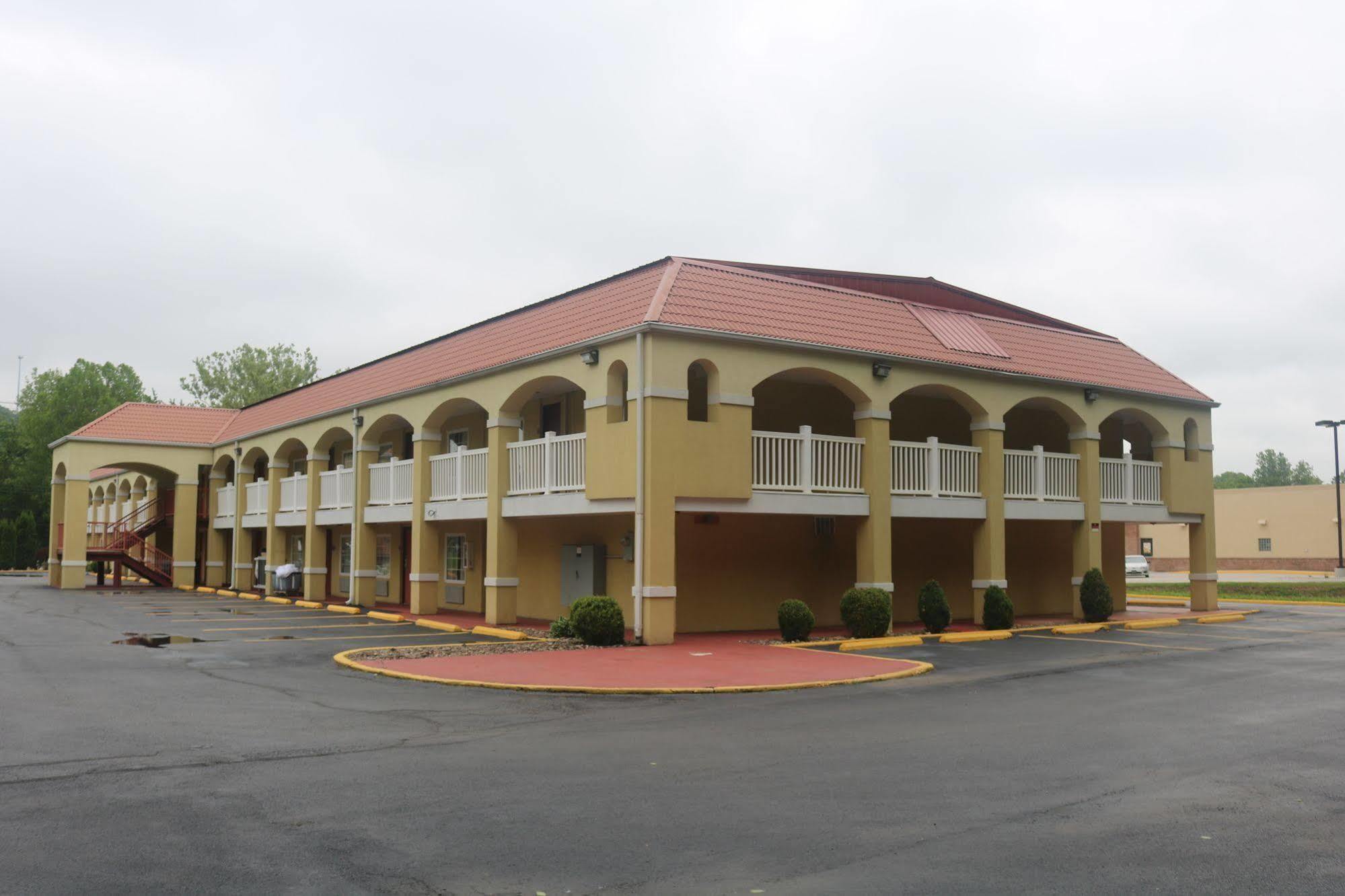 Econo Lodge Huntington - Barboursville University Area Exteriér fotografie